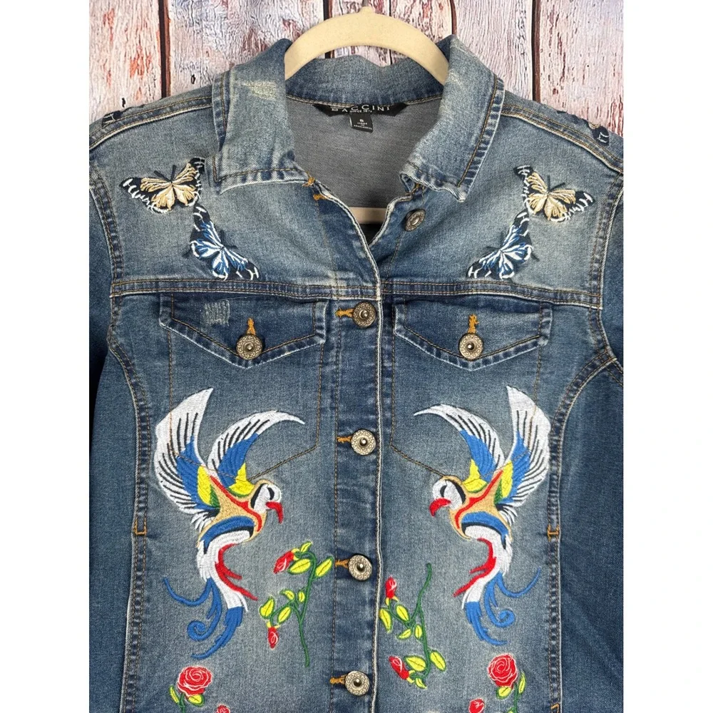 Baccini Women's Denim Jacket Embroidered Birds Humming Roses Butterflies Small - Picture 2 of 9